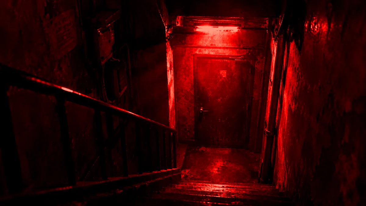 ③ Room 6, empty and glowing red